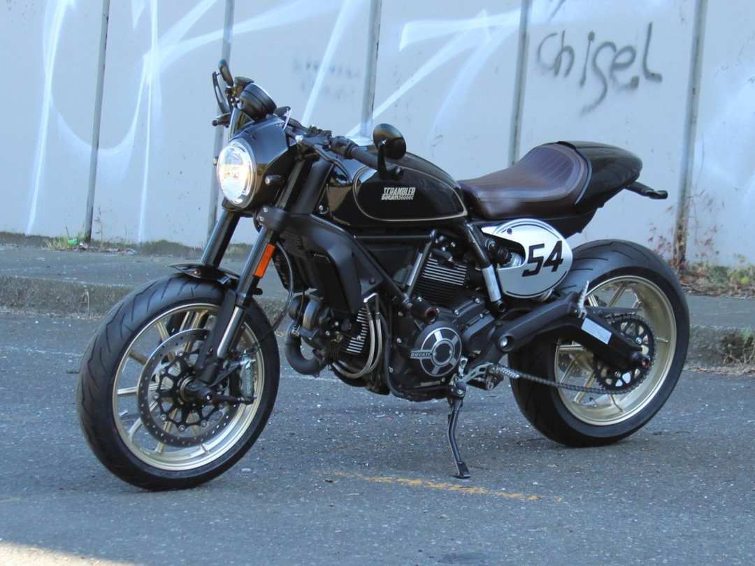 2017 Ducati Scrambler Cafe Racer - Image 3