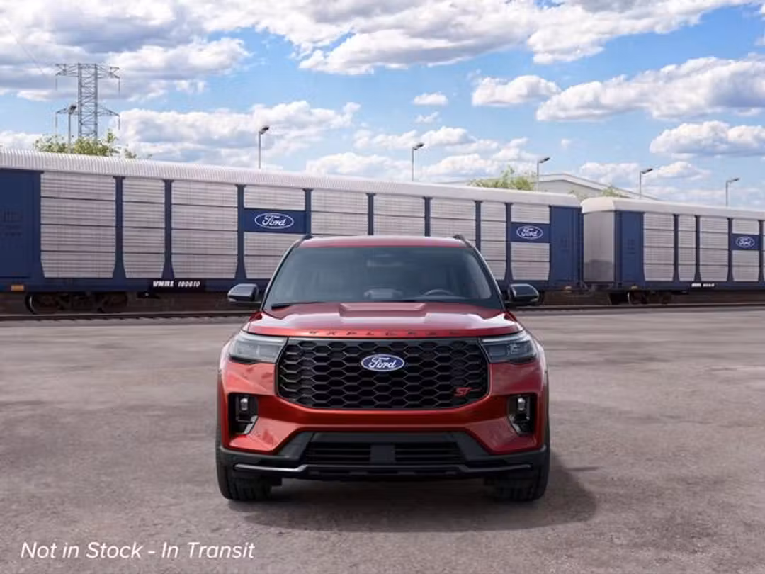 2027 Ford Explorer ST - Image 3