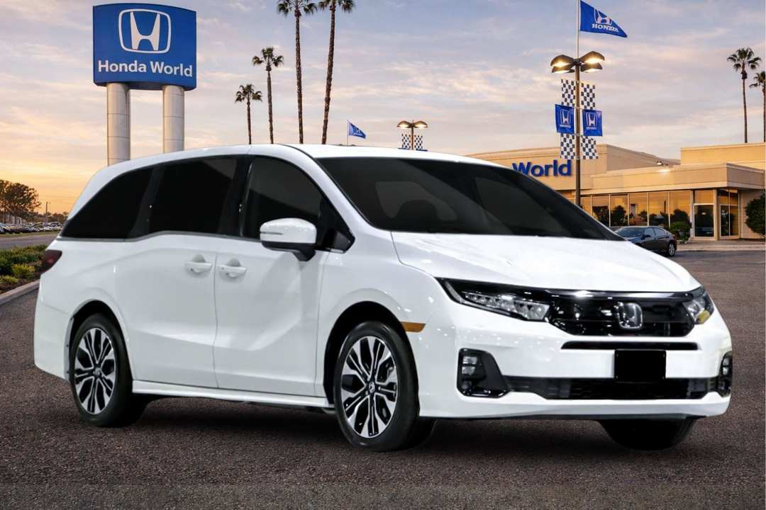 2027 Honda Odyssey Elite - Image 2
