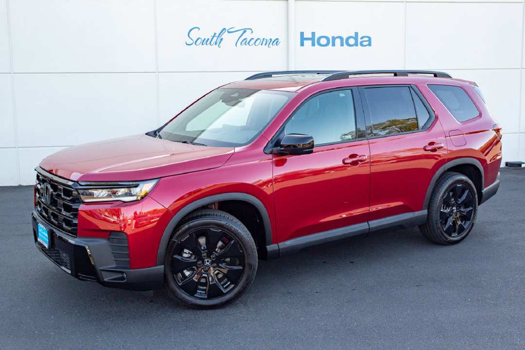 2026 Honda Pilot Black Edition - Image 2