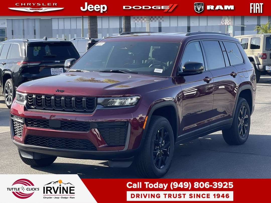 2026 Jeep Grand Cherokee L Laredo Altitude - Image 3