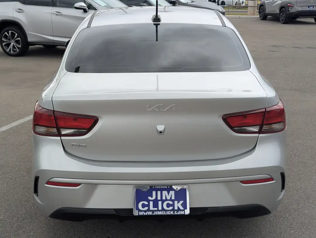2022 Kia Rio LX - Image 3