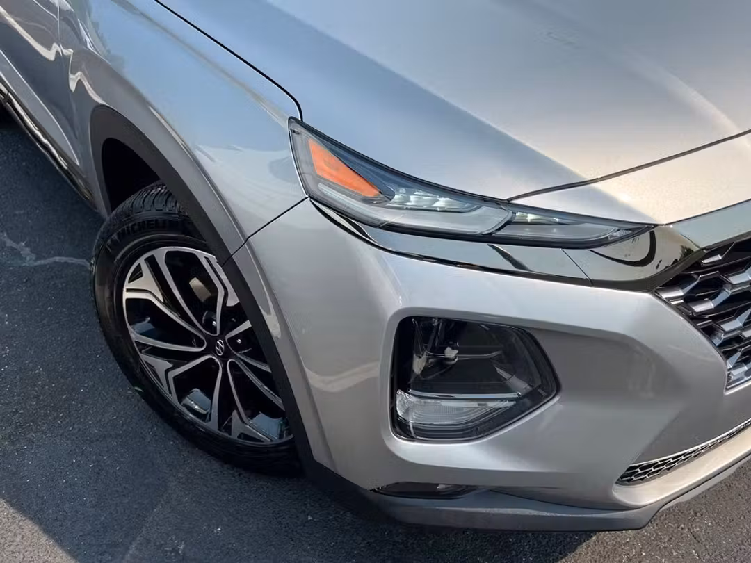 2020 Hyundai Santa Fe Limited - Image 2