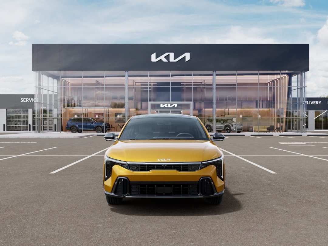 2026 Kia K4 GTLine Turbo - Image 2