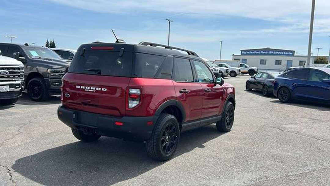 2025 Ford Bronco Sport Badlands - Image 3