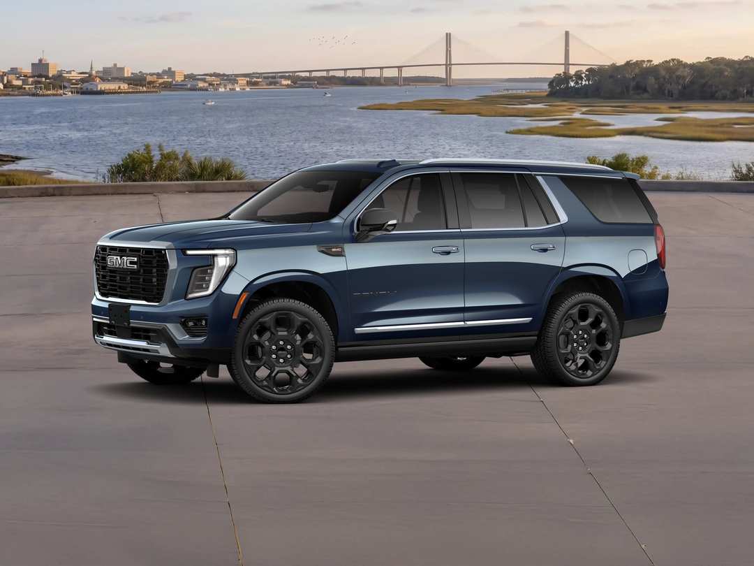 2026 GMC Yukon Denali - Image 2