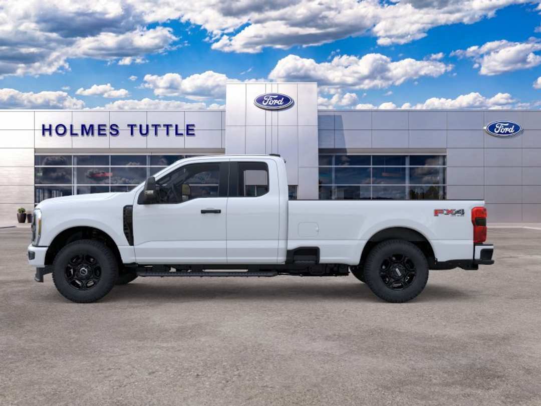 2026 Ford Super Duty F-350 Srw XL - Image 3