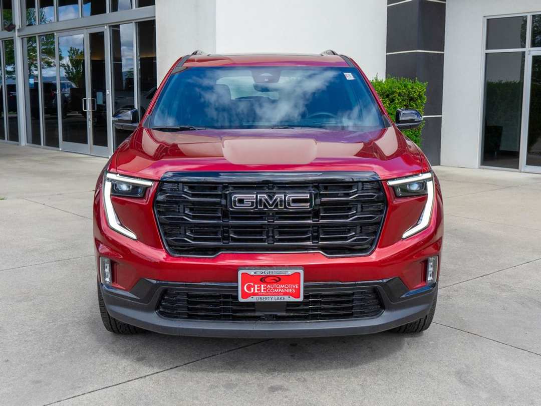 2026 GMC Acadia Elevation - Image 2