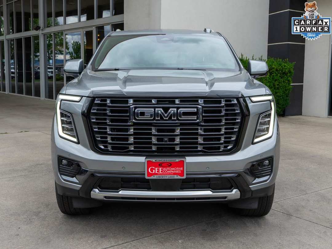 2026 GMC Yukon Denali Ultimate - Image 2