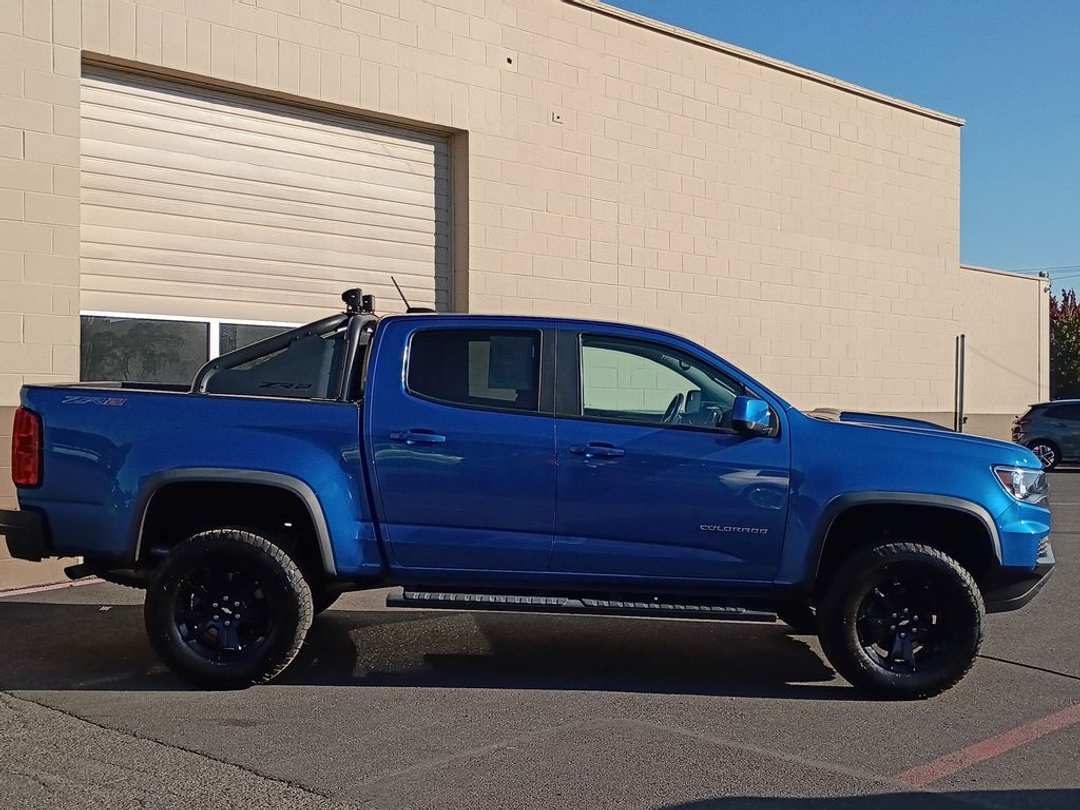 2022 Chevrolet Colorado ZR2 - Image 3