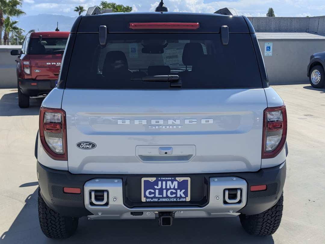 2026 Ford Bronco Sport Outer Banks - Image 3