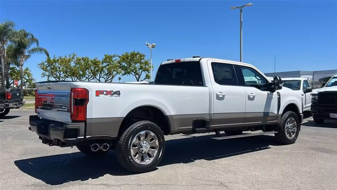2026 Ford F-350Sd King Ranch - Image 3