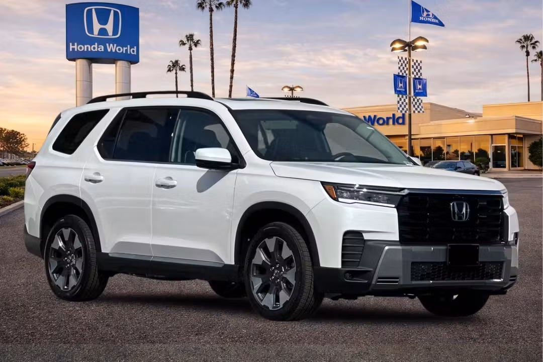 2026 Honda Pilot Elite - Image 2