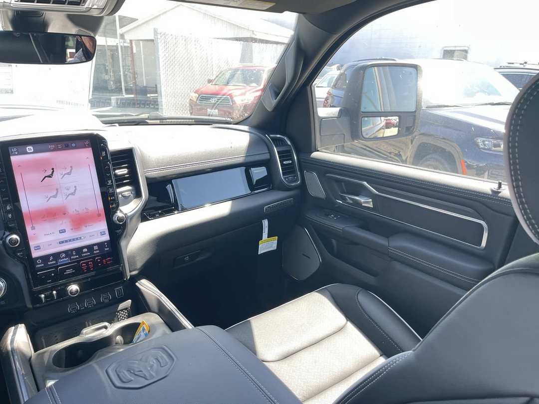 2026 Ram 1500 Laramie - Image 3