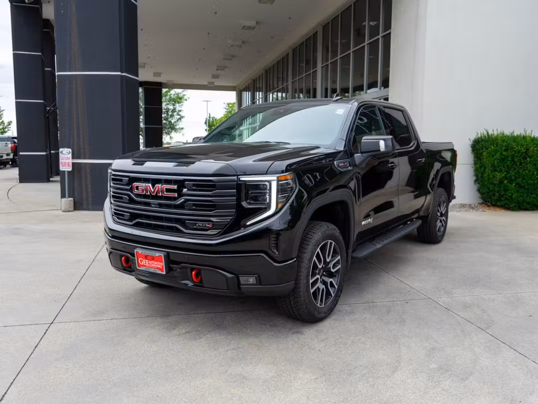 2026 GMC Sierra 1500 AT4 - Image 3