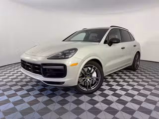 2022 Porsche Cayenne Turbo