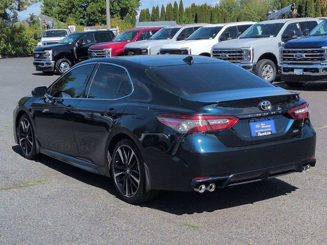 2018 Toyota Camry XSE V6 - Image 3