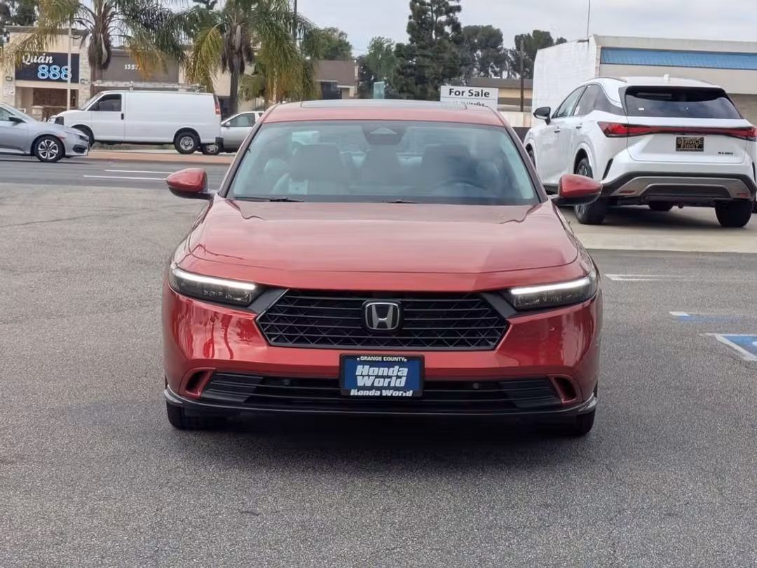 2026 Honda Accord Hybrid EXL - Image 3