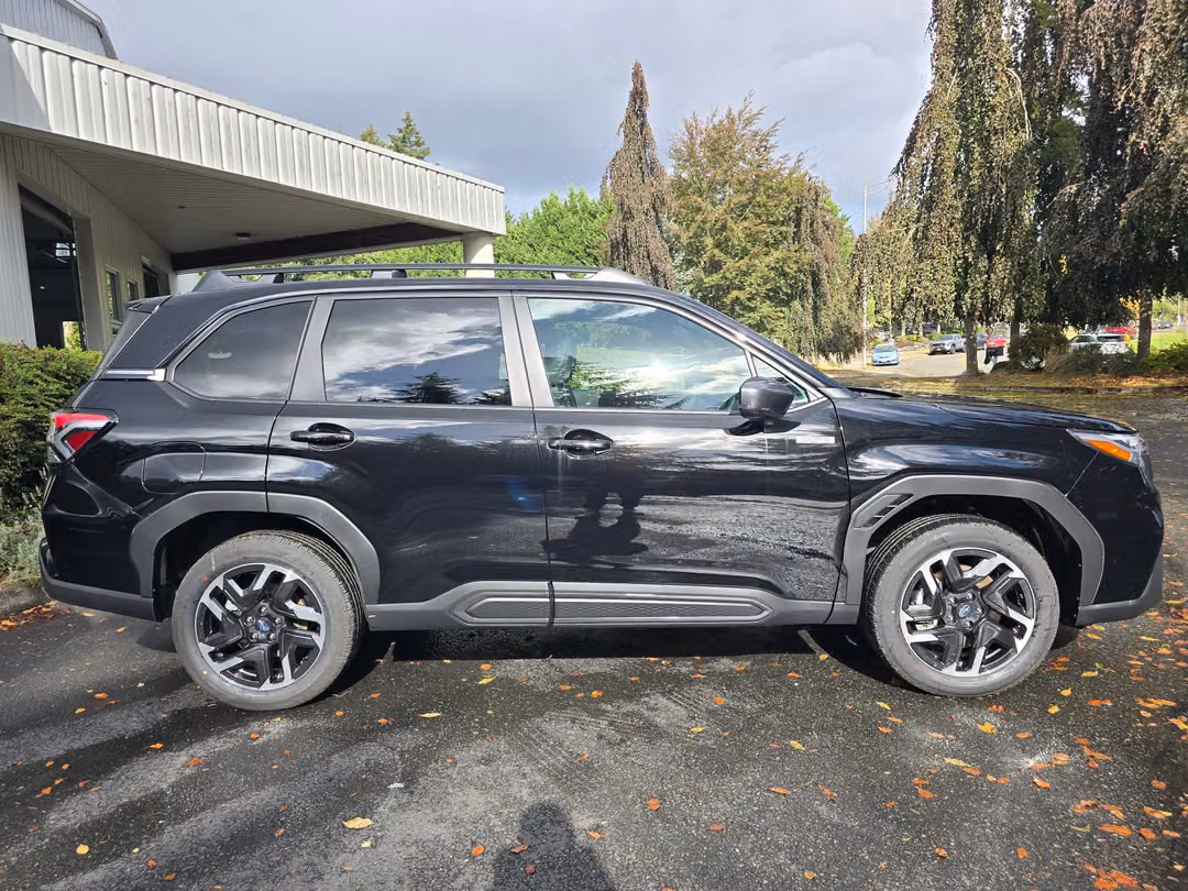 2026 Subaru Forester Limited Hybrid - Image 3