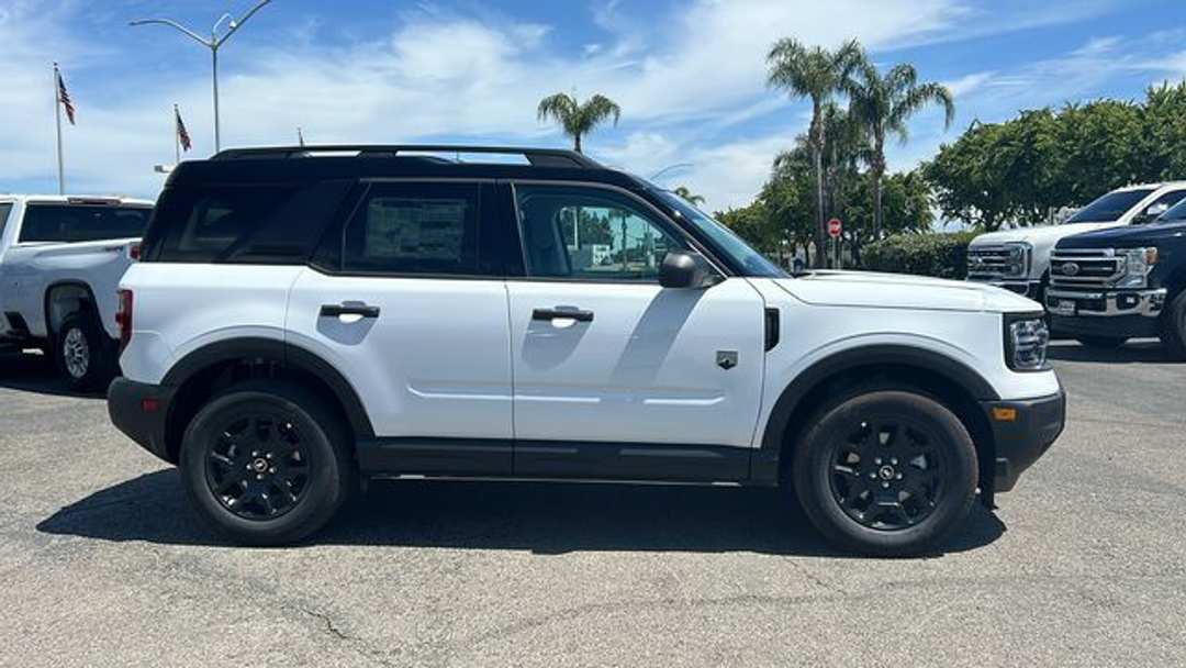 2026 Ford Bronco Sport Big Bend - Image 2
