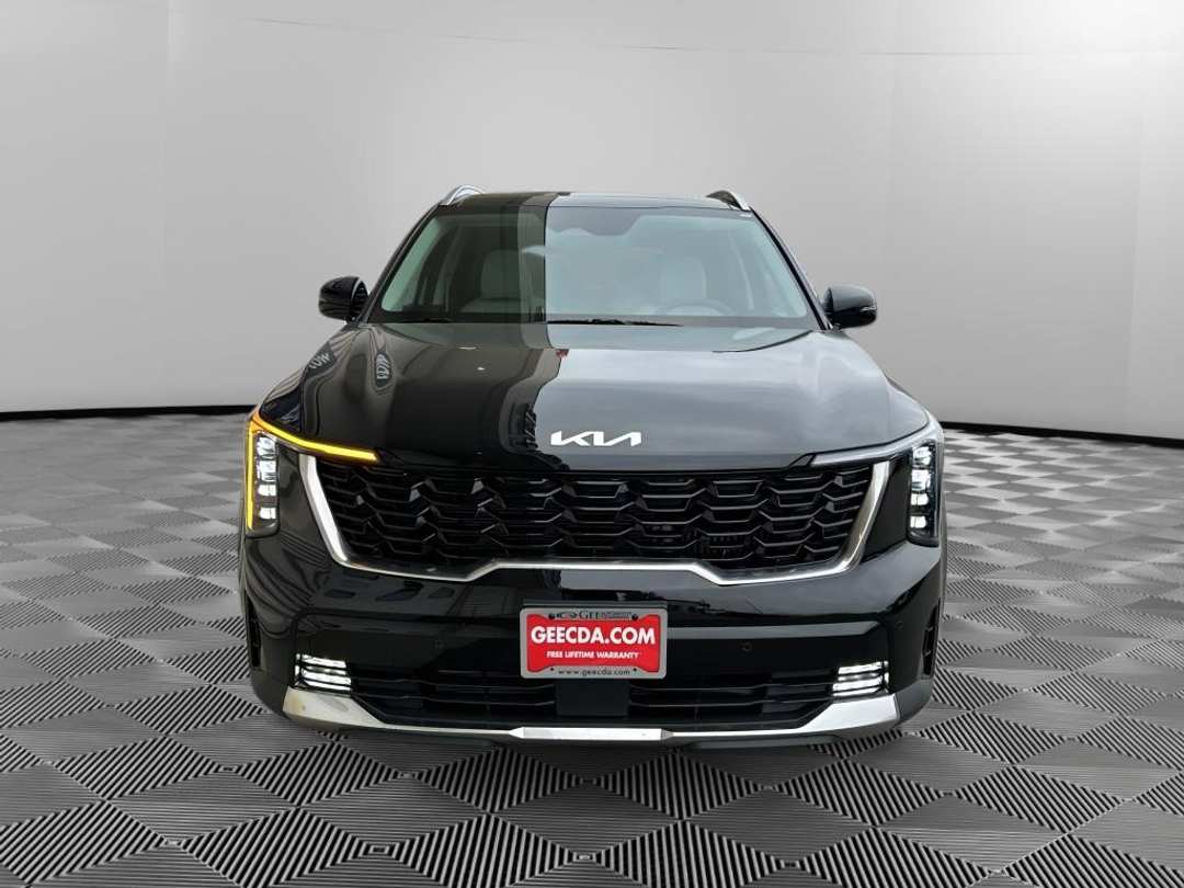 2026 Kia Sorento Plug-In Hybrid EX - Image 2