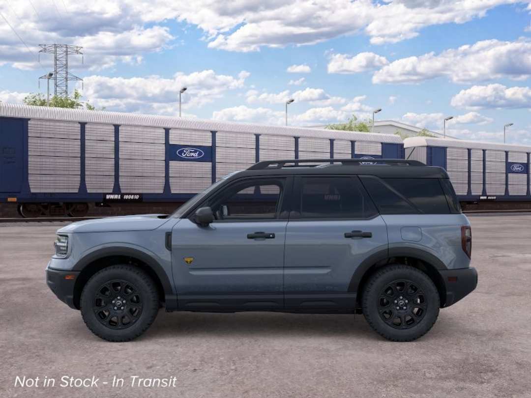 2026 Ford Bronco Sport Badlands - Image 3