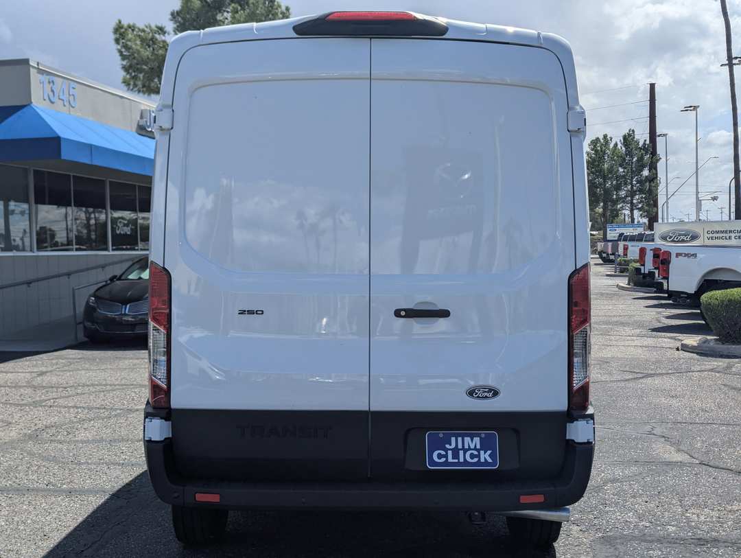 2027 Ford Transit Cargo - Image 3