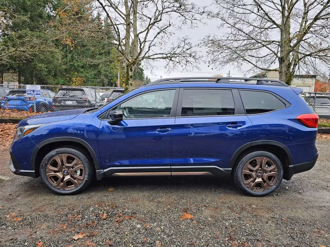 2026 Subaru Ascent Limited Bronze Edition - Image 2