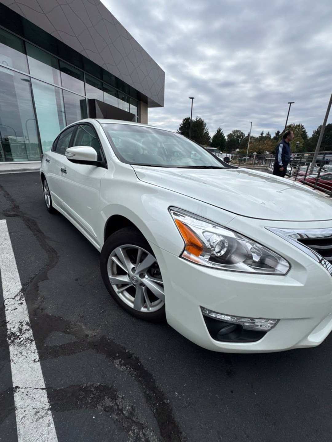 2014 Nissan Altima 2.5 SV - Image 3