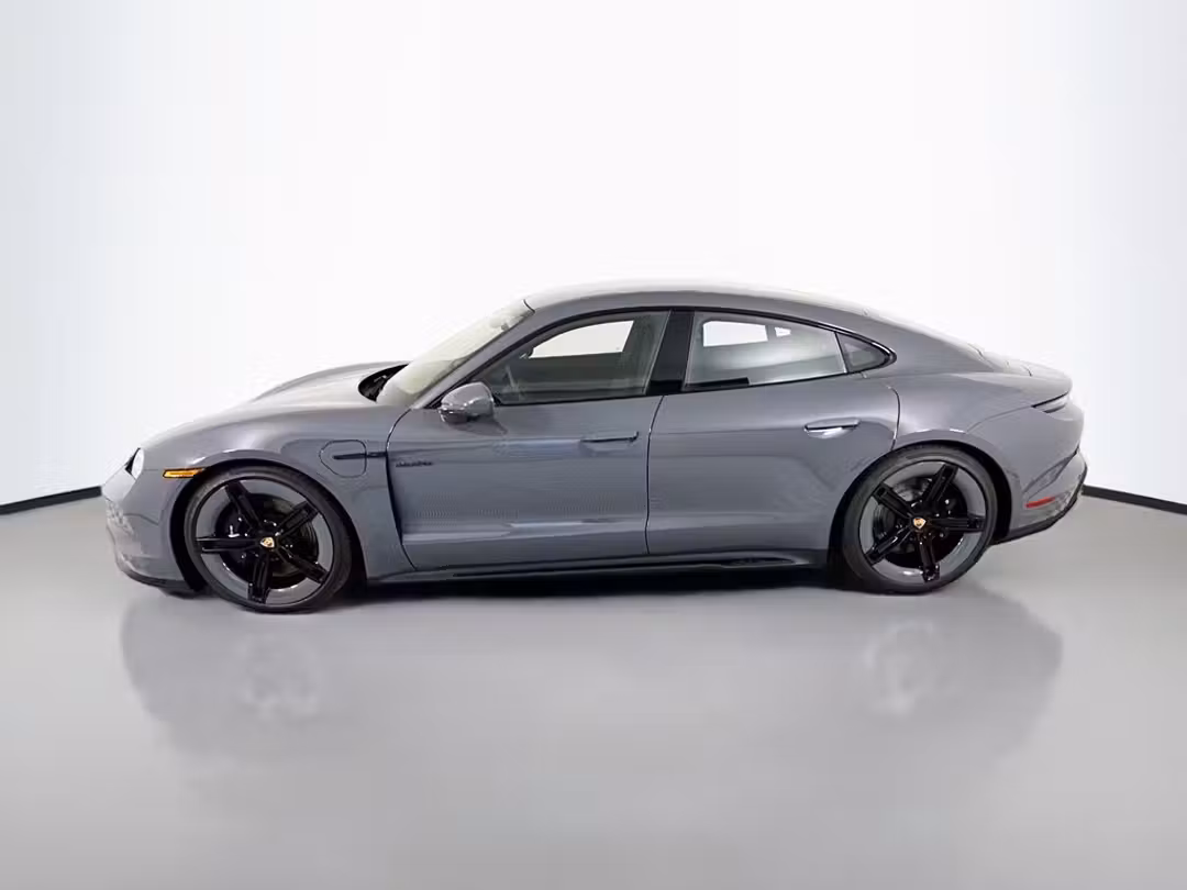 2026 Porsche Taycan GTS - Image 2