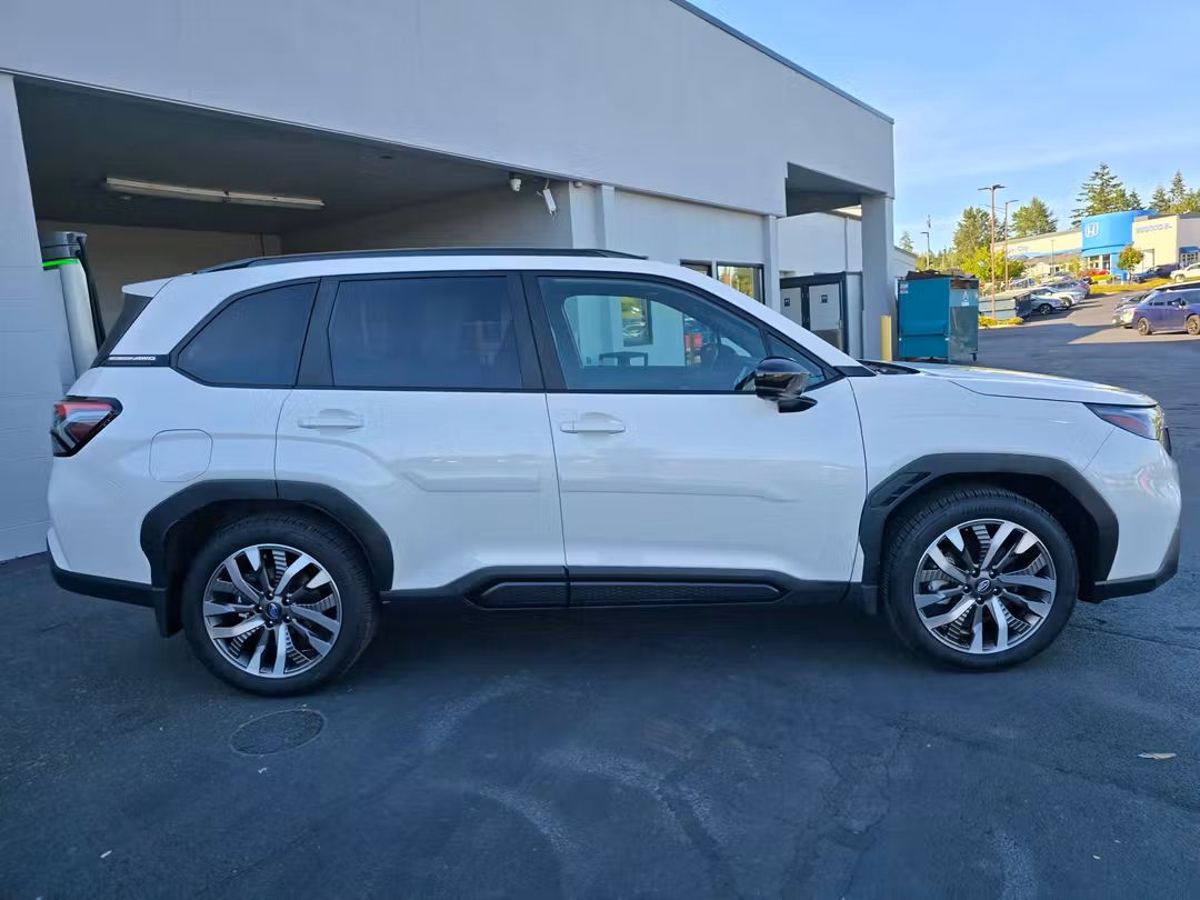 2026 Subaru Forester Touring - Image 3