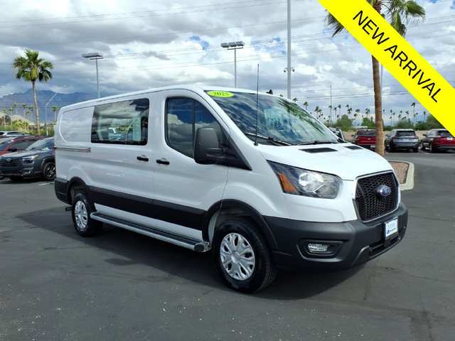 2025 Ford Transit-250 Base