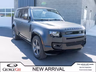 2025 Land Rover Defender 110 XDynamic SE