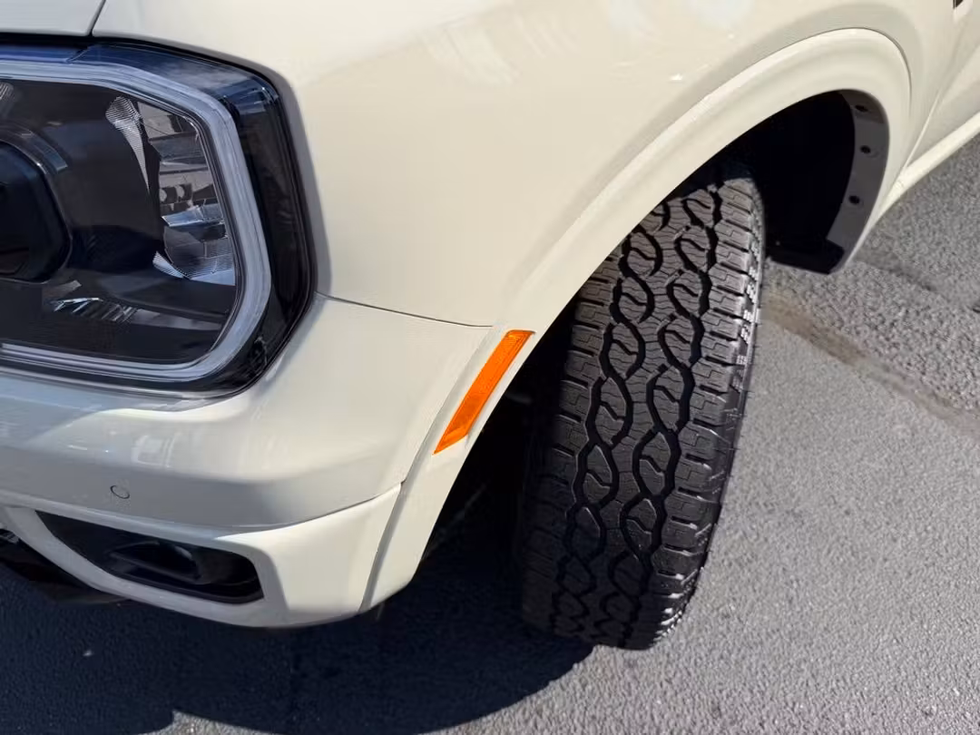 2026 Ford Ranger Lariat - Image 3