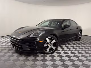 2026 Porsche Panamera 4