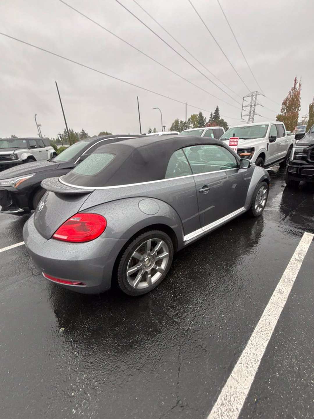 2014 Volkswagen Beetle 2.0 TDI - Image 3