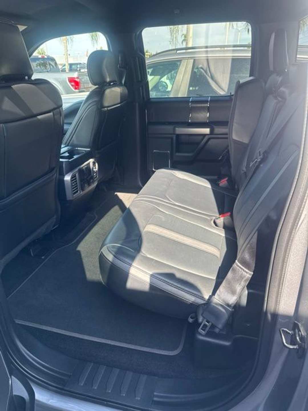 2020 Ford F-150 Platinum - Image 2
