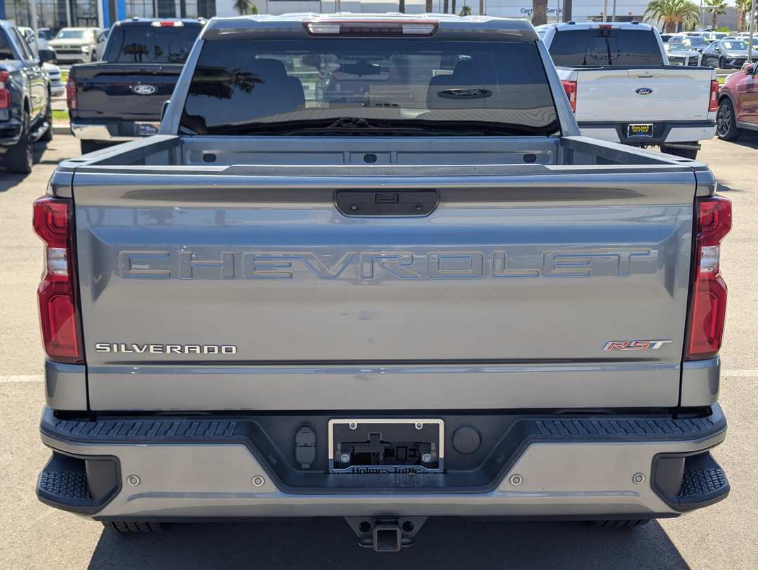 2020 Chevrolet Silverado 1500 RST - Image 3