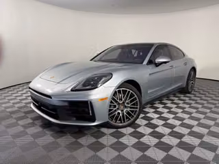2024 Porsche Panamera 4