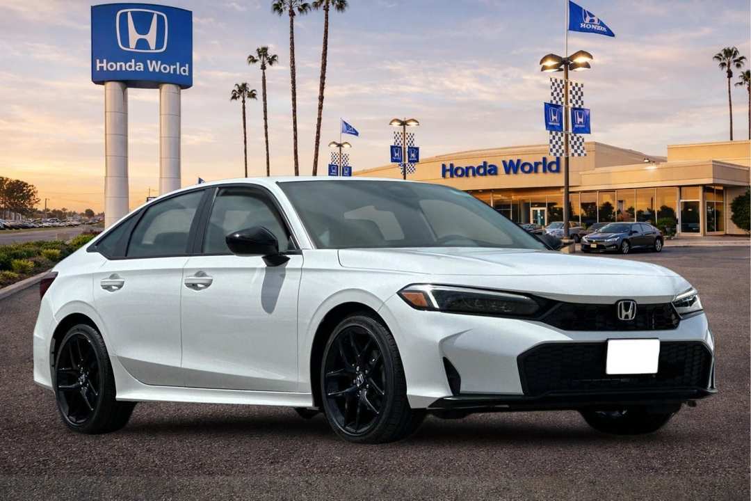 2026 Honda Civic Sport - Image 2