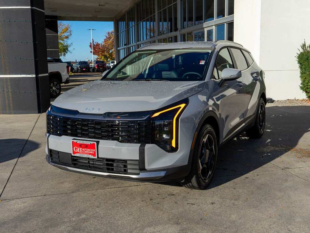 2026 Kia Sportage Hybrid EX - Image 3