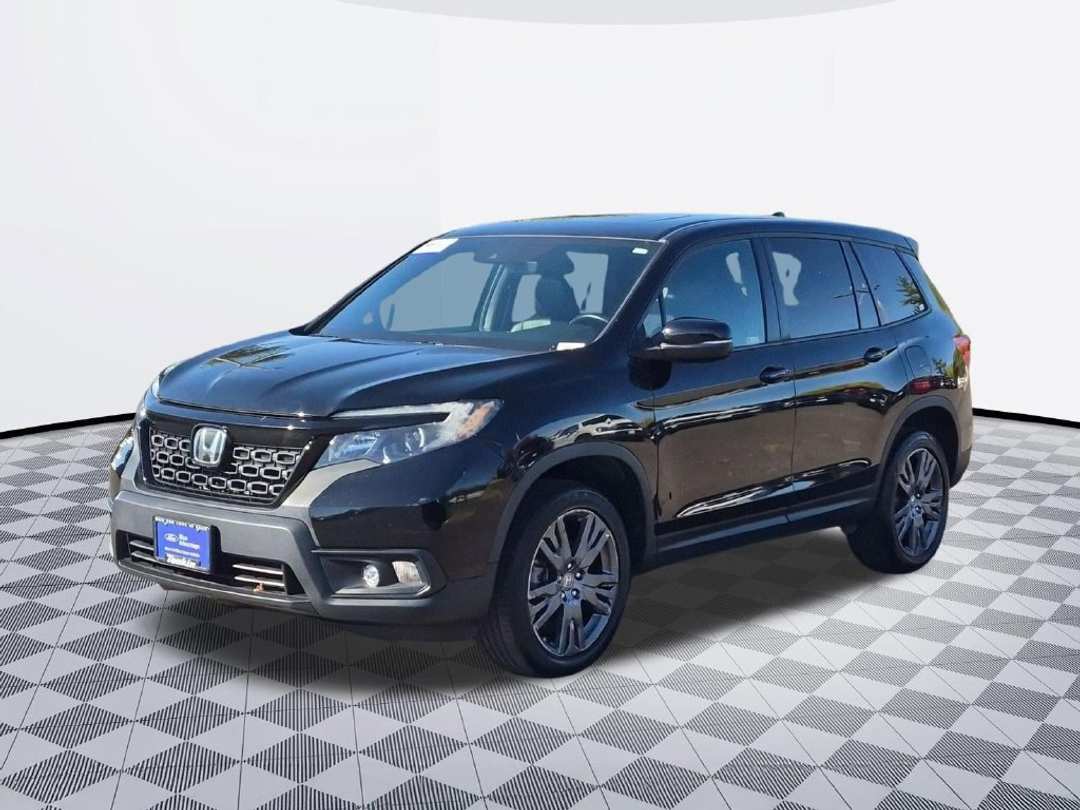 2019 Honda Passport EXL - Image 2