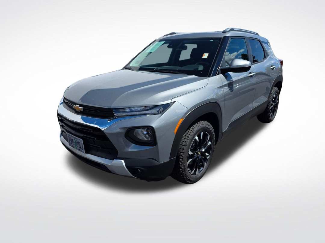 2023 Chevrolet Trailblazer LT - Image 2