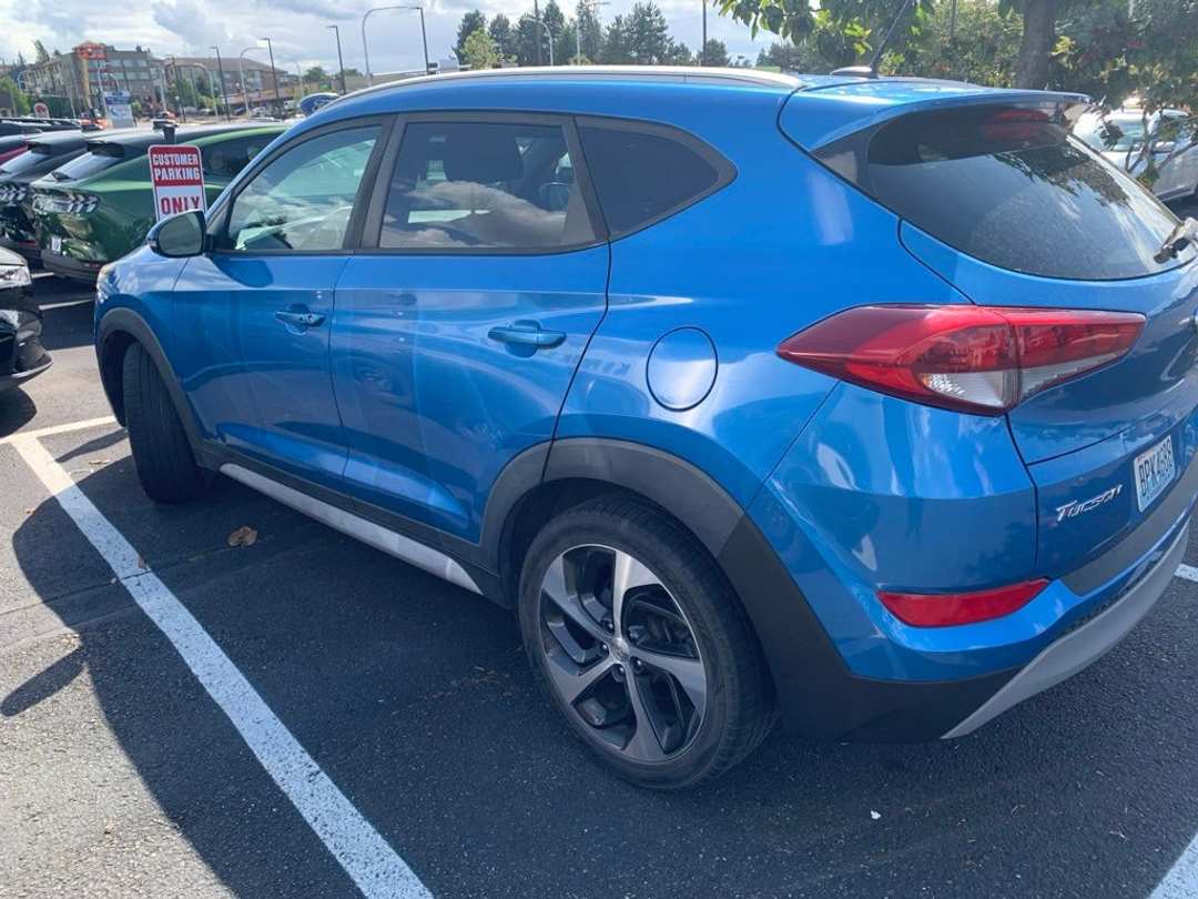 2017 Hyundai Tucson Sport - Image 3