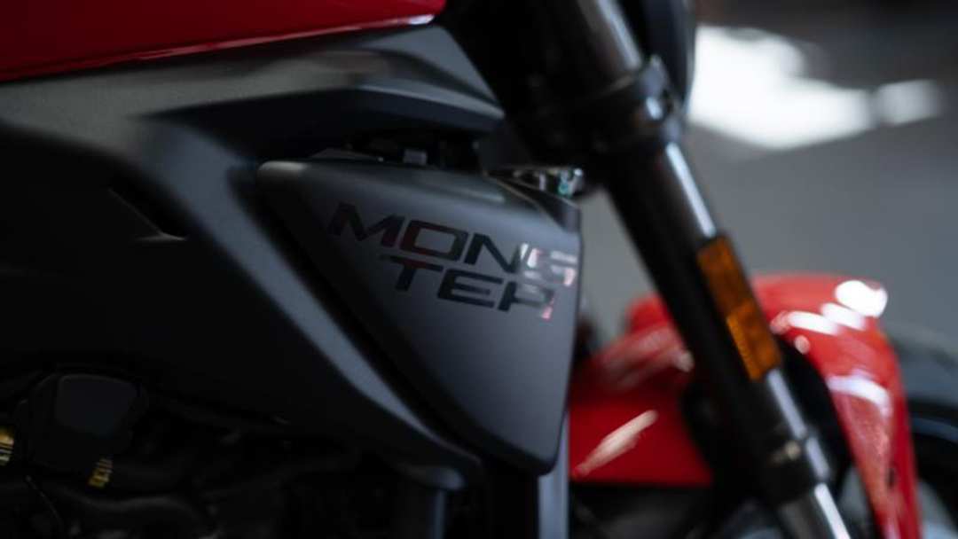 2026 Ducati Monster Plus V2 - Image 3