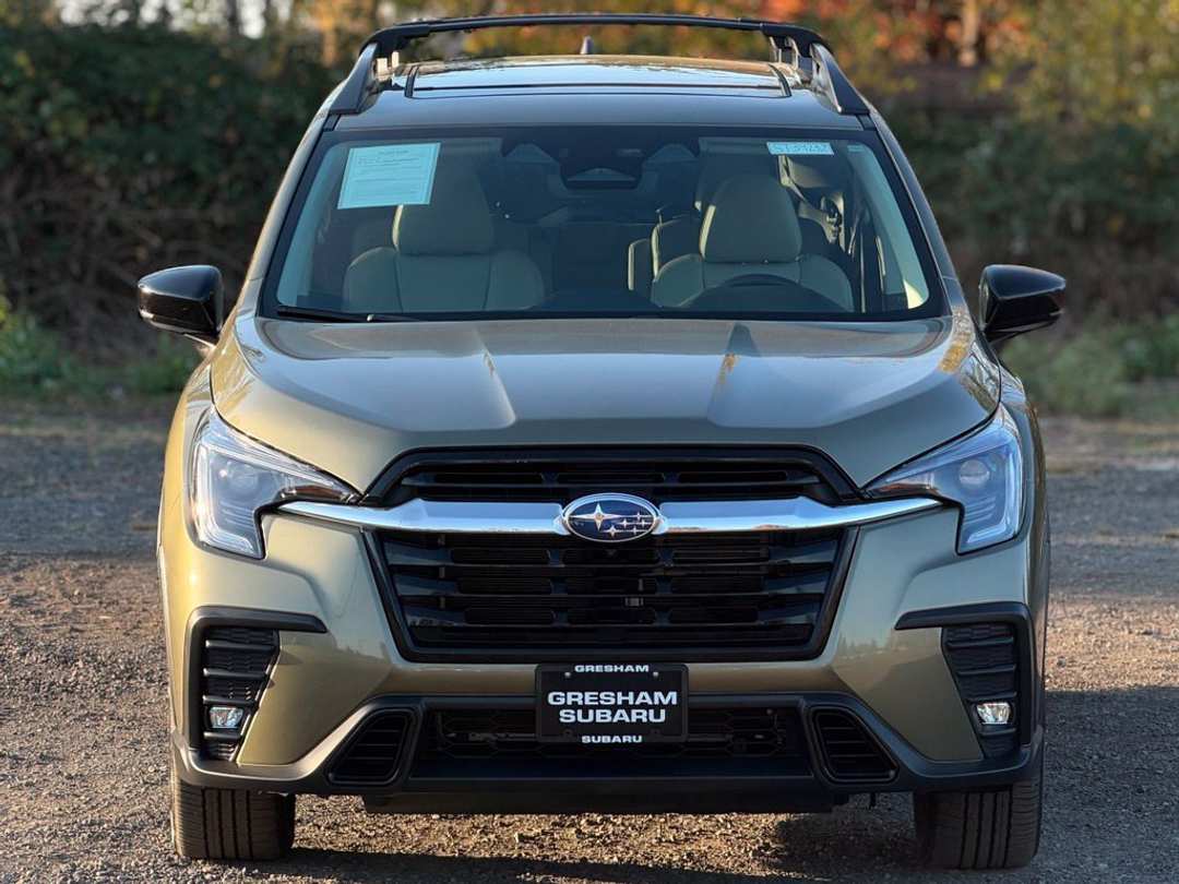 2025 Subaru Ascent Limited - Image 2