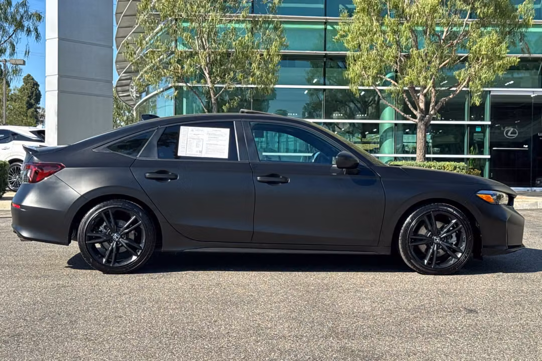 2025 Honda Civic Si - Image 3