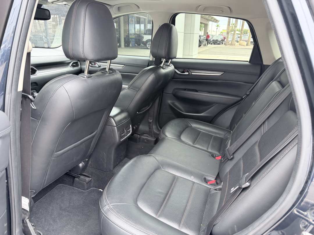 2019 MAZDA CX-5 Grand Touring - Image 3
