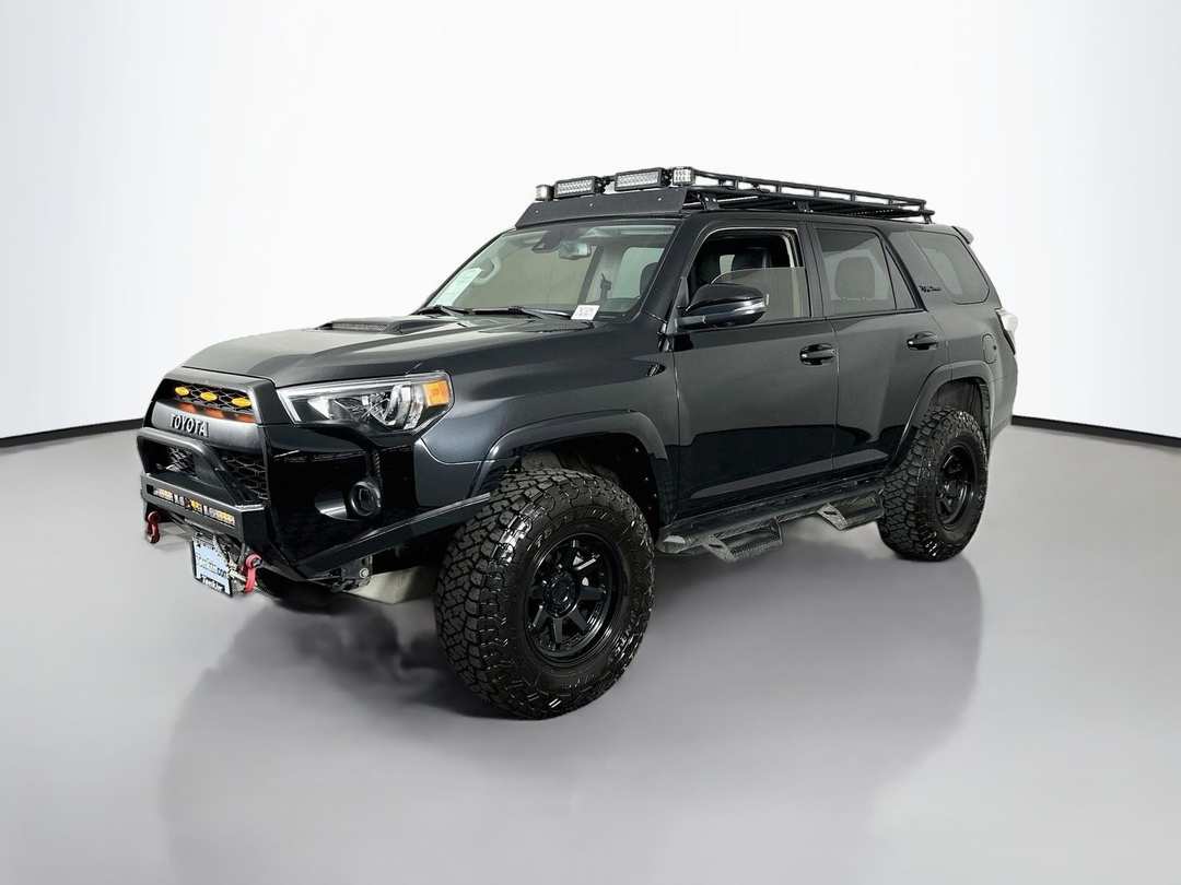 2023 Toyota 4Runner TRD Pro - Image 3