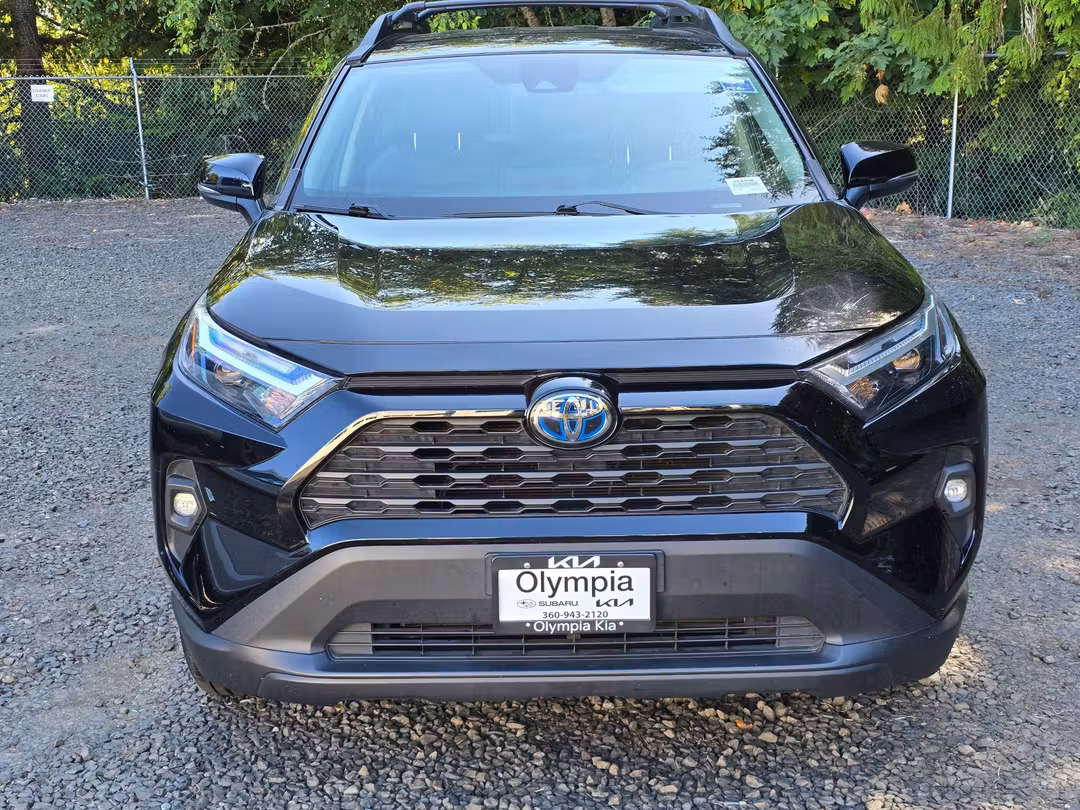 2024 Toyota Rav4 Hybrid Woodland Edition - Image 2
